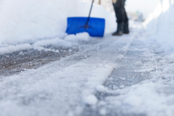 Understanding Different Snow Removal Techniques Shoveling, Plowing, and De-icing Brampton ON