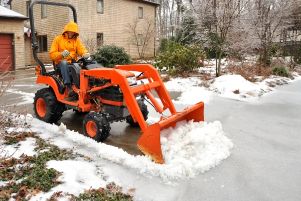 Understanding Different Snow Removal Techniques Shoveling, Plowing, and De-icing in Brampton ON